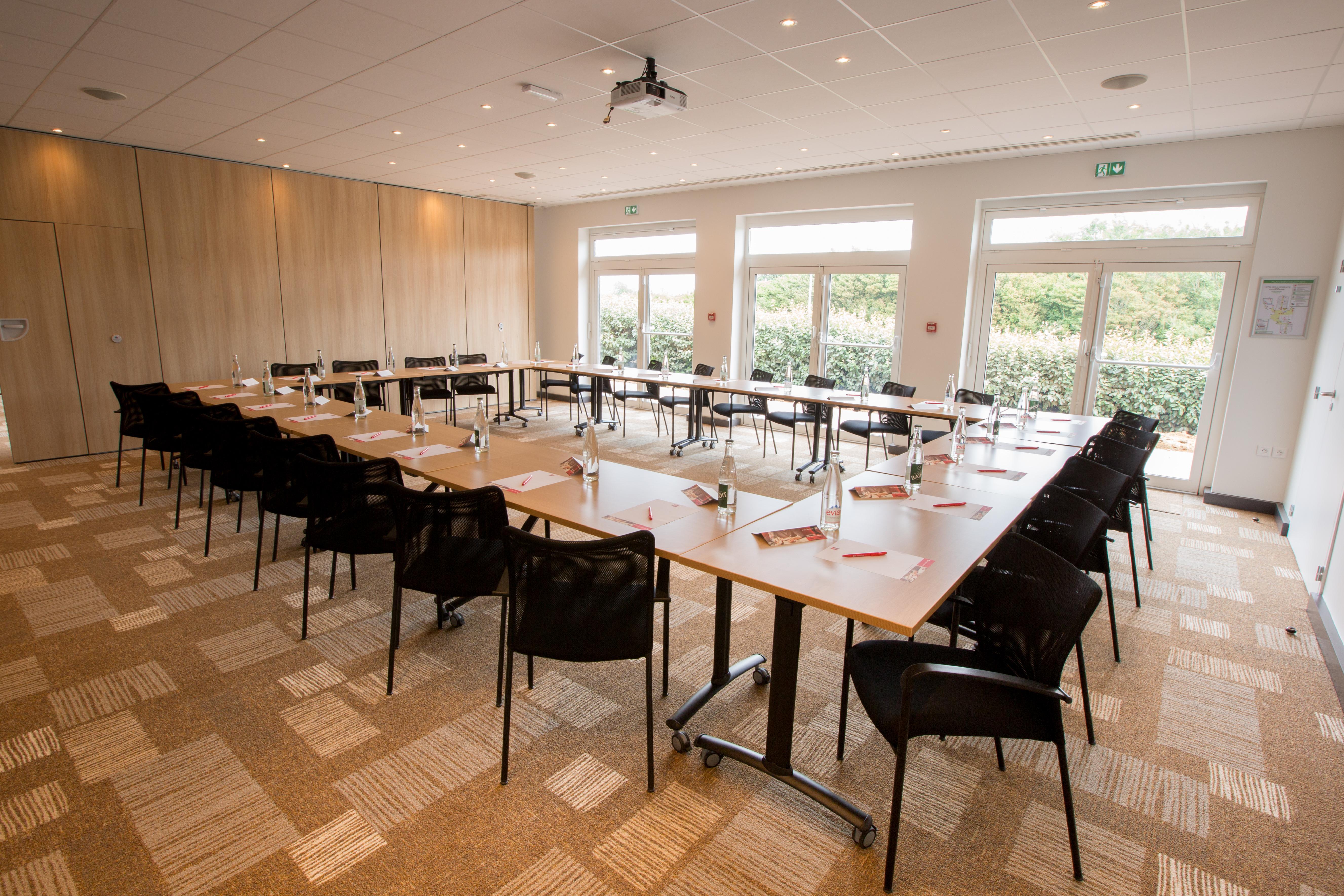 Ibis Cherbourg La Glacerie Екстериор снимка